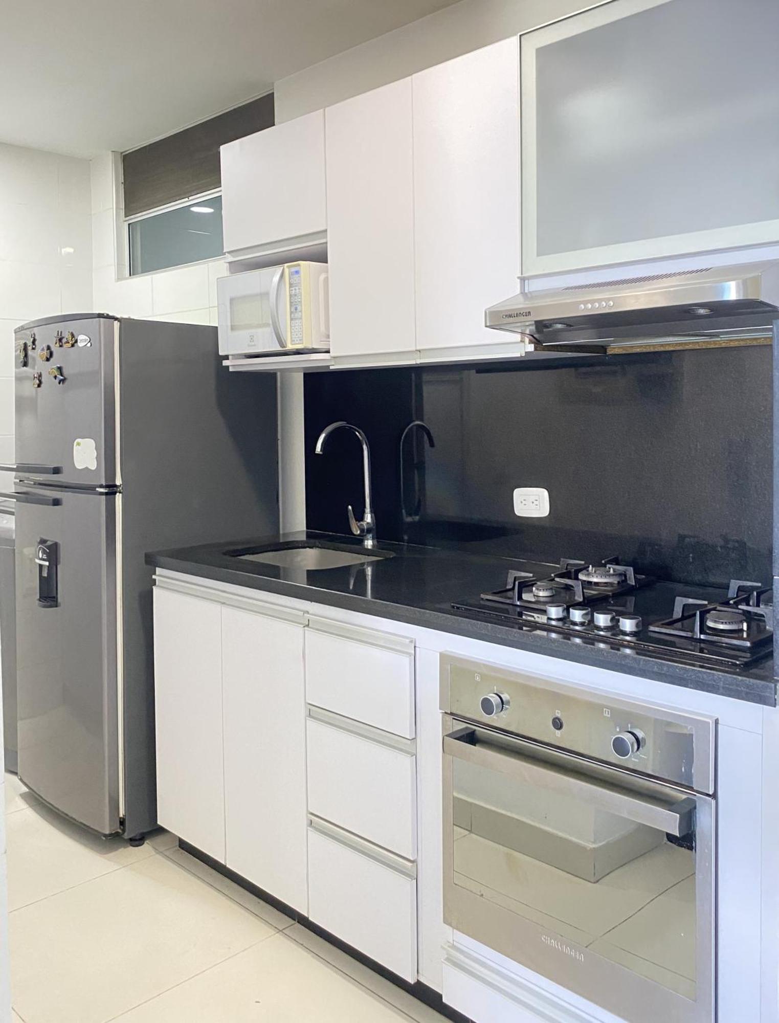 Hermoso Apto Cerca A La Playa Horizonte. Apartamento *