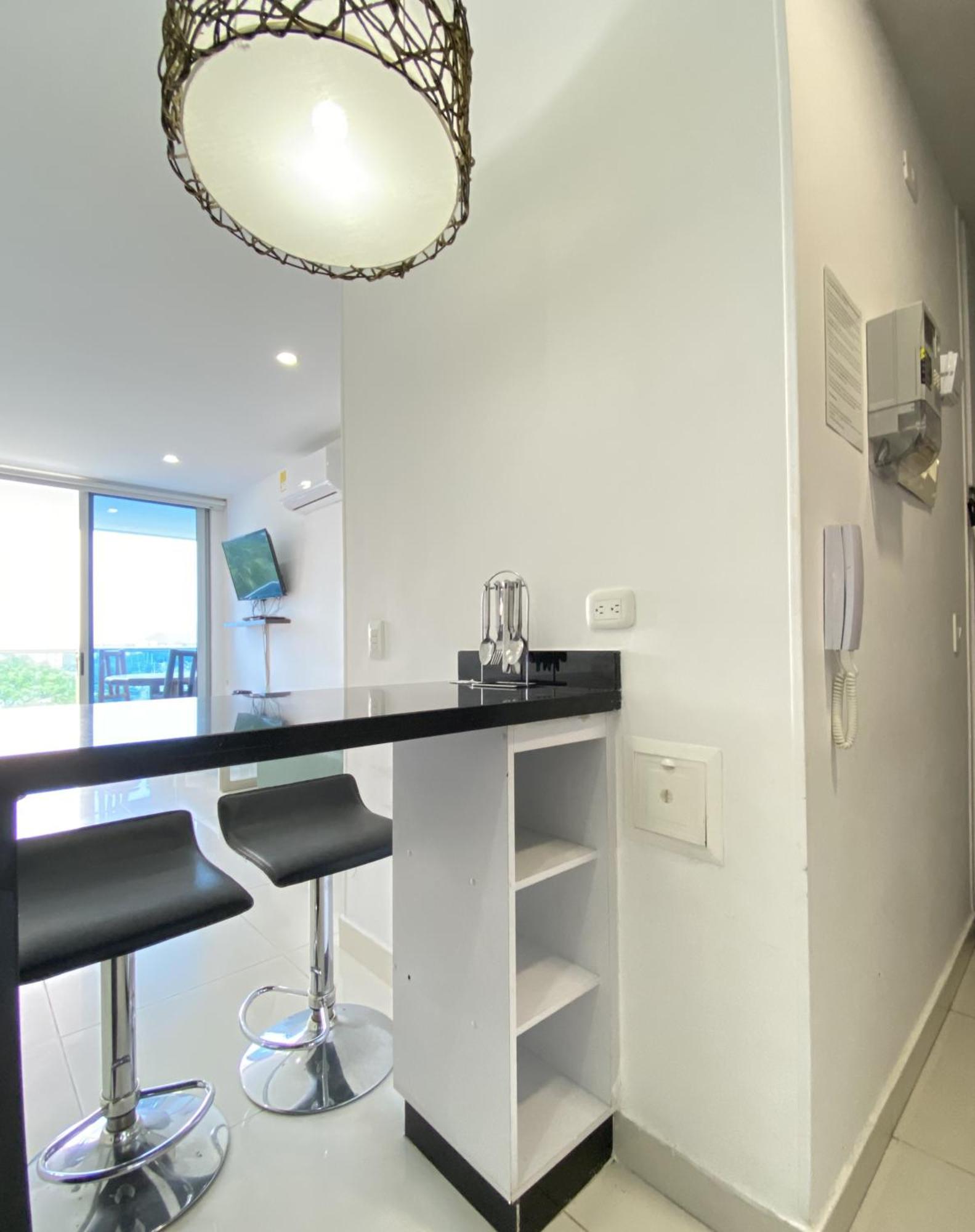 Apartamento Hermoso Apto Cerca A La Playa Horizonte. *